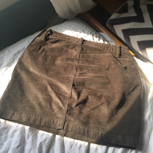 UO Corduroy Mini Skirt - Picture 4 of 4
